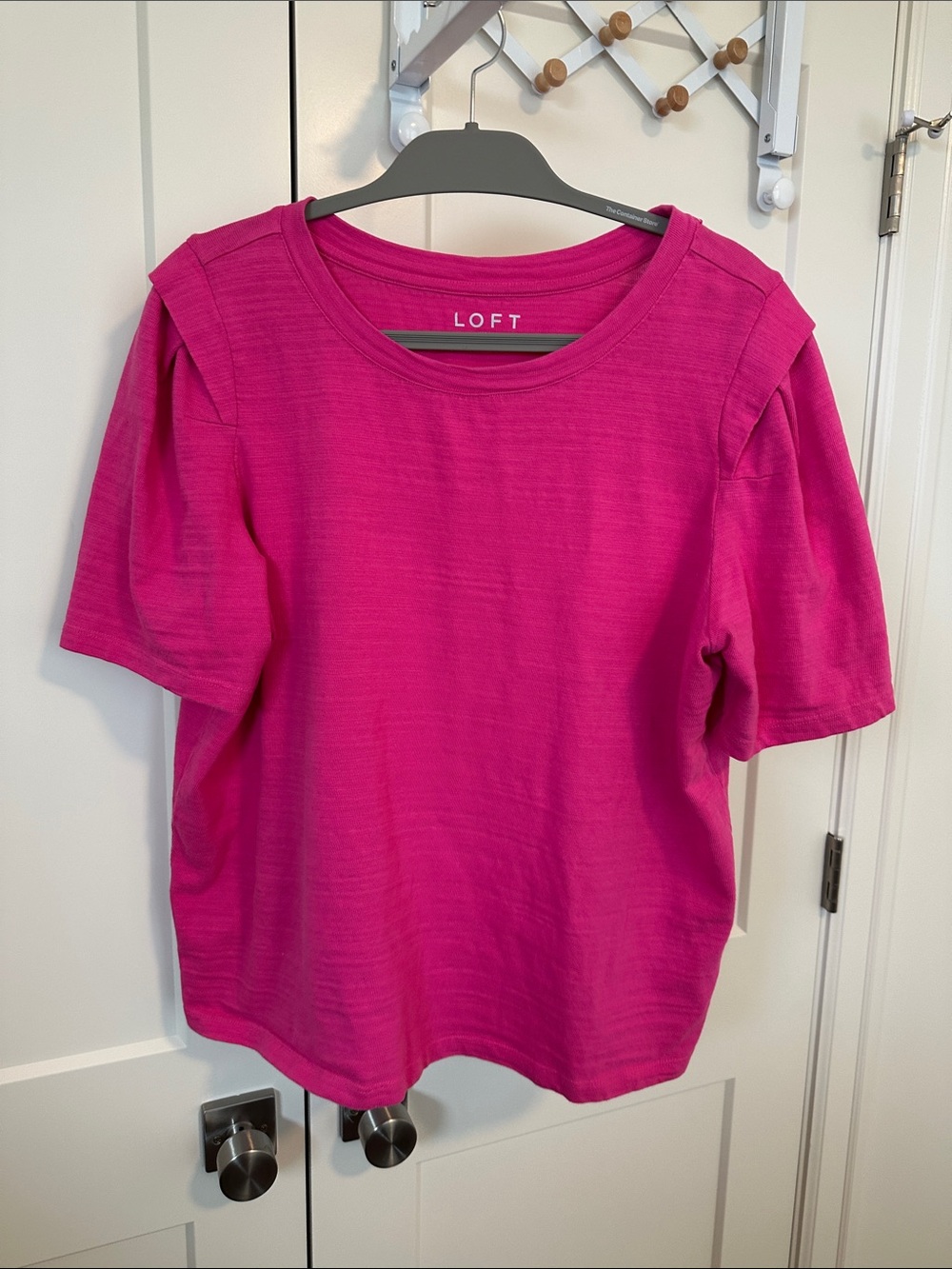 Loft Women's Magenta Short Sleeve Knit Top
